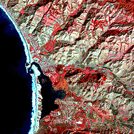 Landsat TM image of Morro Bay, California (west of San Luis Obispo), in the standard false color rendition using Bands 2, 3, 4.