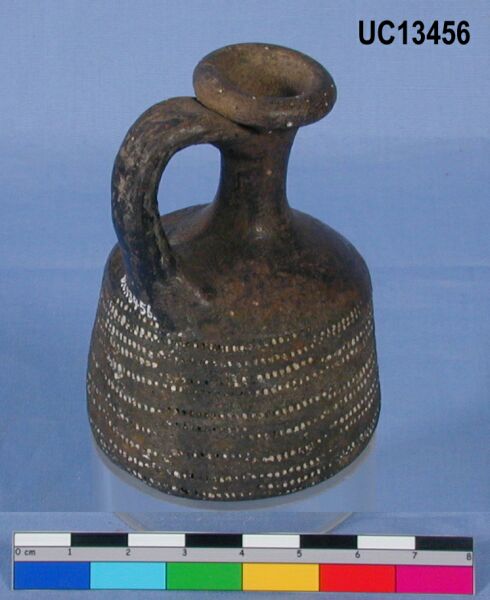 http://www.ucl.ac.uk/museums-static/digitalegypt/pottery/archive/uc13456.jpg