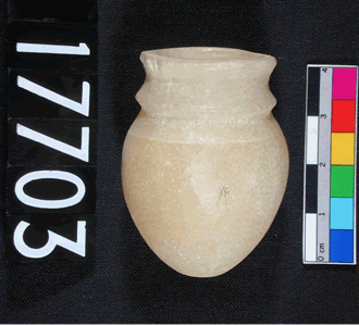 UC 17703, calcite vessel, Qau tomb 775