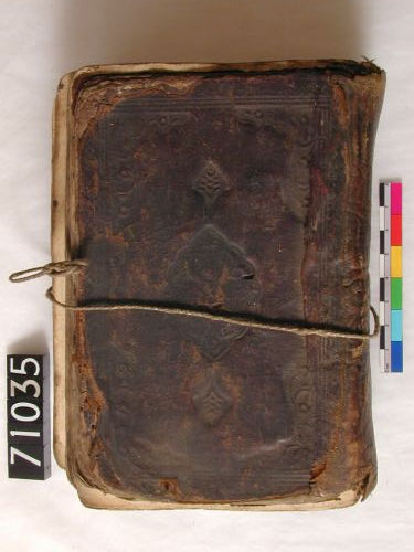 UC 71035, paper book