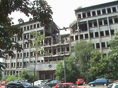 Ministry of Internal Affairs, Belgrade Photo: Sara Debevec (student 2008-2009)
