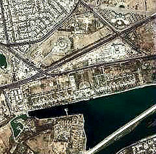 IKONOS view of Saddam Hussein's walled palace compound - the New Palace - the first captured by the Coalition force entering Baghdad, Iraq.