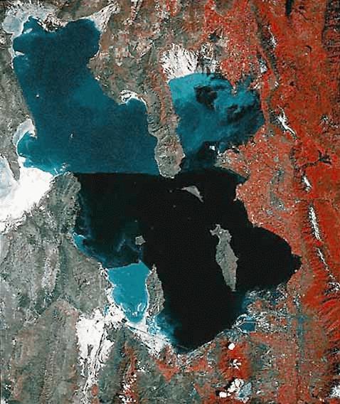 Landsat-7 subset image enlarged from a full scene.