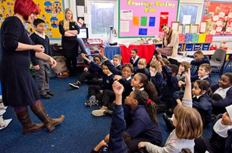 Sarah Dhanjal in action at a primary school (Image courtesy of UCL PEU)