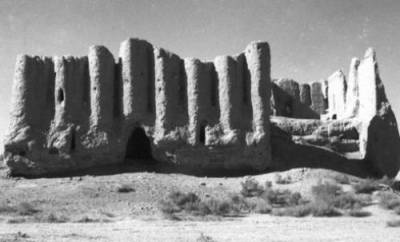 The east face of the Little Kyz Kala in 1954