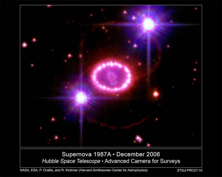 Supernova 1987A, NASA, ESA, P.Challis and R. Kirshner 