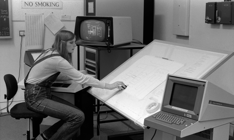 Lindsay Wakeman, computer technician at Wates Houe in c1981, from the Bartlett Archive