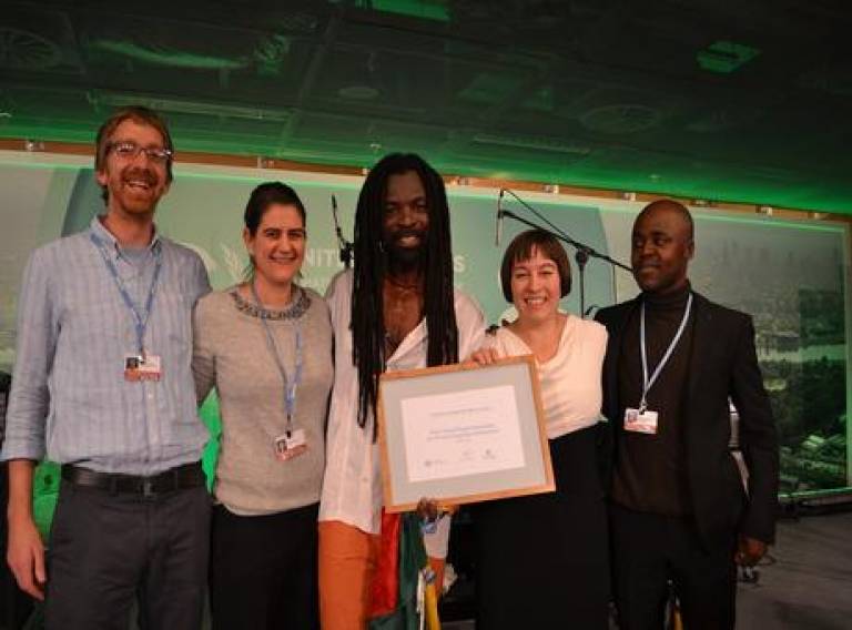 Vanesa Castan Broto and the 4PCCD team receive one the Lighthouse Awards at COP19 in Warsaw