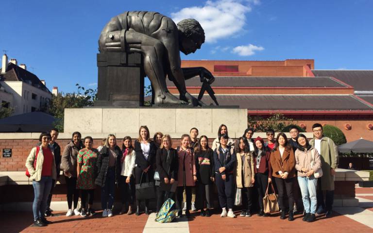 Health Wellbeing and Sustainable Buildings class at the British Library