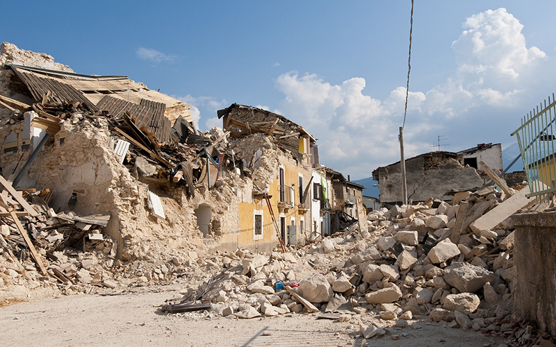 Photo showing the aftermath of an eathquake in Abruzzo, Italy.