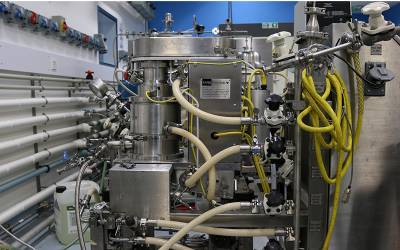 UCL Biochemical Engineering centrifuge