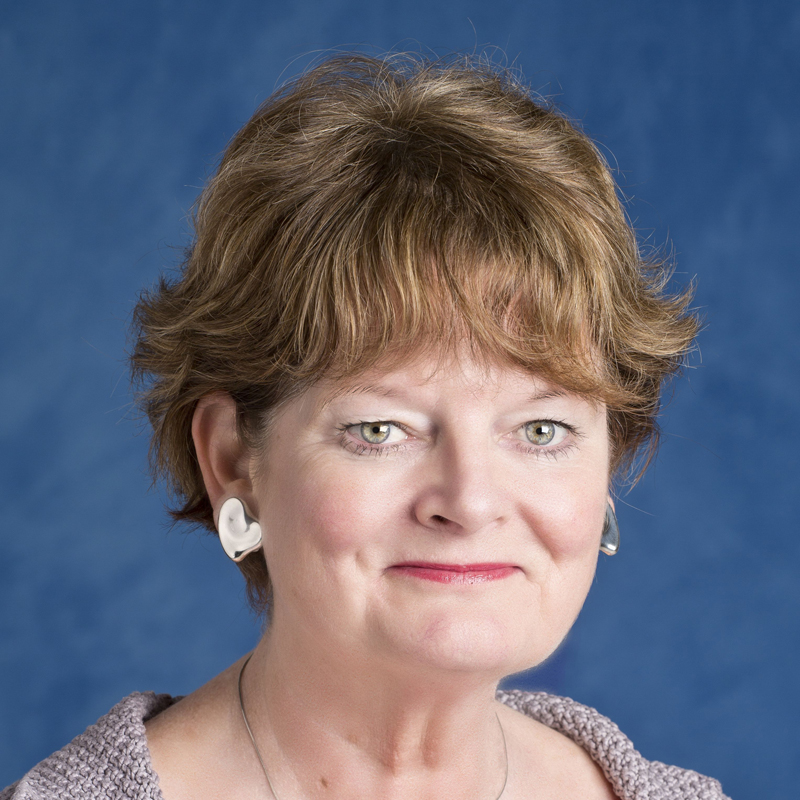 Dr Julie Evans