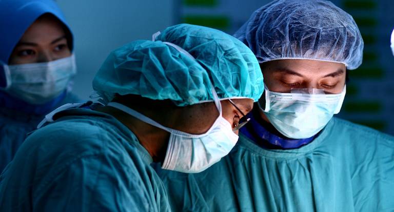 echild operation surgeons