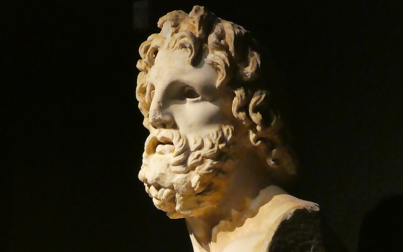 Old man (statue from Athens Museum)