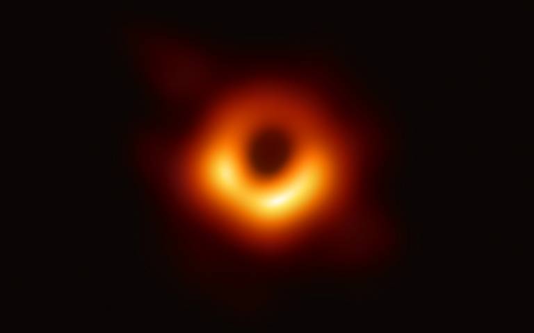 first black hole image 