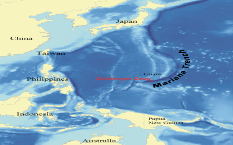 Map showing the location of the Mariana Trench, designed as a replacement for en:Image:Mariana_trench_location.jpg.