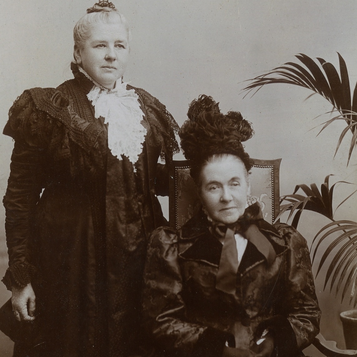 Black and white photo of two women 