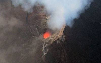 Manam volcano, Papua New Guinea 