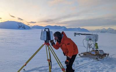Laser scanning snow on Antarctic 