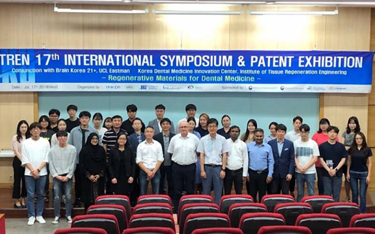 Biomaterials staff and Korean colleagues
