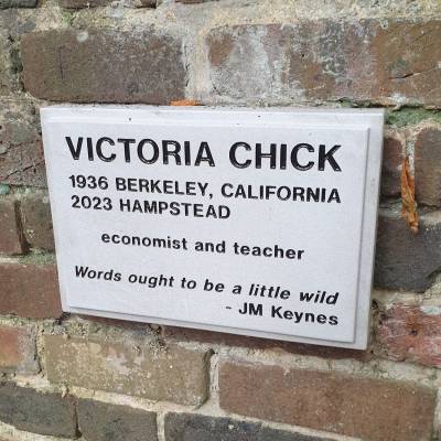 Plaque in remembrance of Victoria Chick
