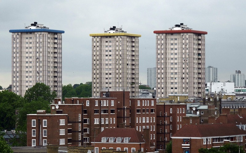 Ampthill Estate tower blocks near Euston. Photo credit: Karen Blakeman, Flikr