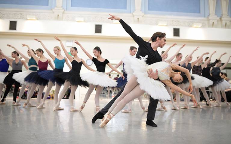 Ballet dancers Erina Takahashi and Francesco Gabriele Frola in rehearsals for Swan Lake – photo © Laurent Liotardo