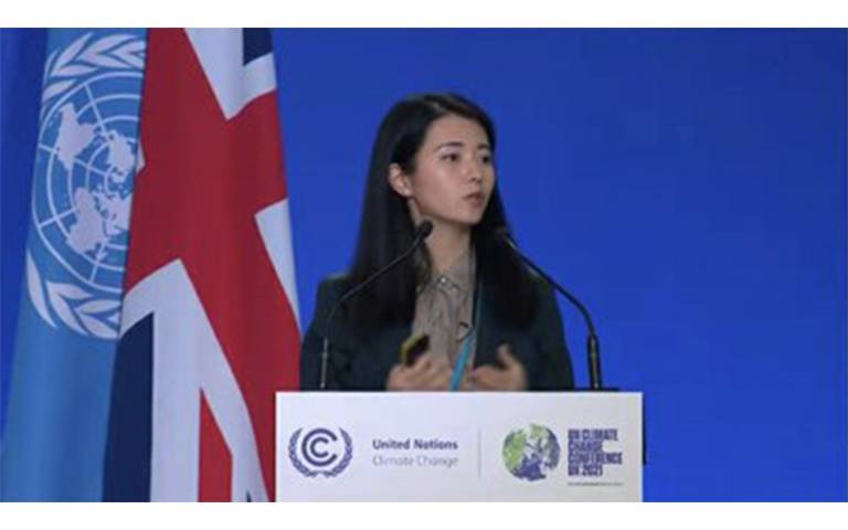 Professor Philip Lewis and Dr Qingling Wu present work at COP26