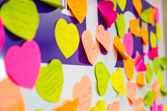 Heart post-it notes
