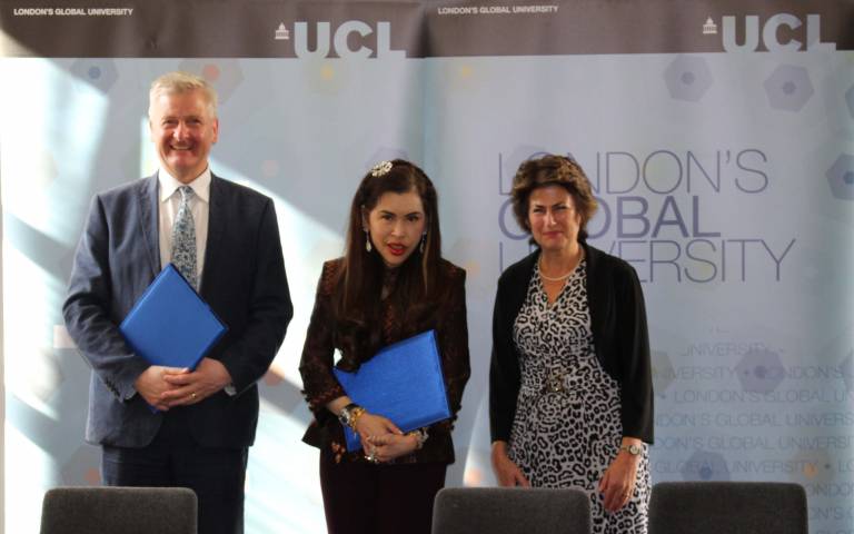 Professor David Lomas and Dame Nicola Brewer welcome Princess Chulabhorn…