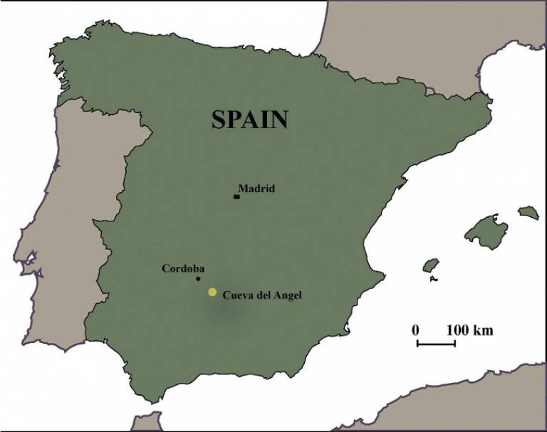 Geographical location of Cueva del Angel, Lucena, Spain