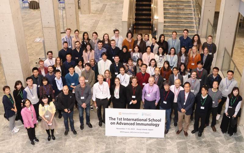 An image from above of the full delegate group at the 1st International School on Advanced Immunology in Japan.