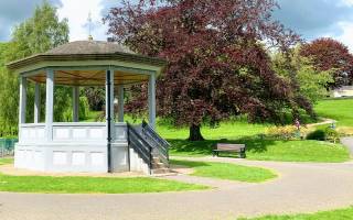 A bandstand in a park, Photo by Ronnie Khan on Unsplash