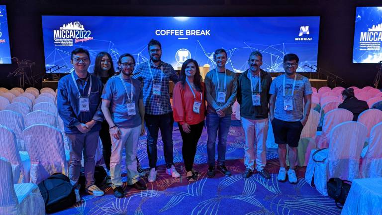 Group picture at MICCAI