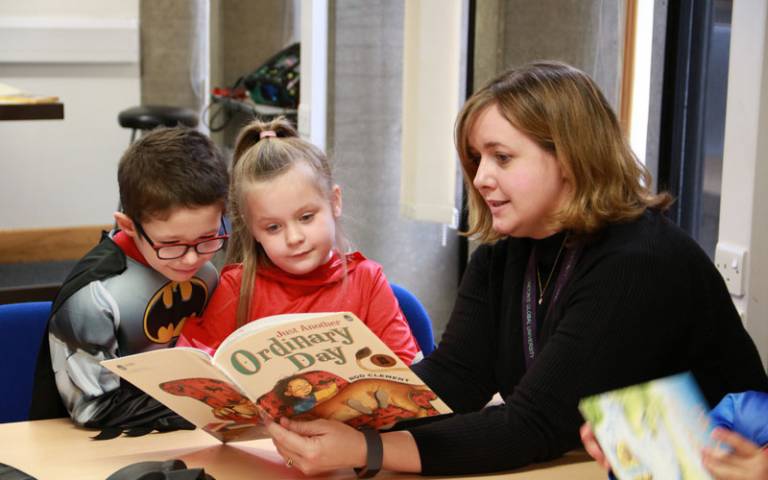 Read Aloud 2019: schoolchildren reading at the IOE