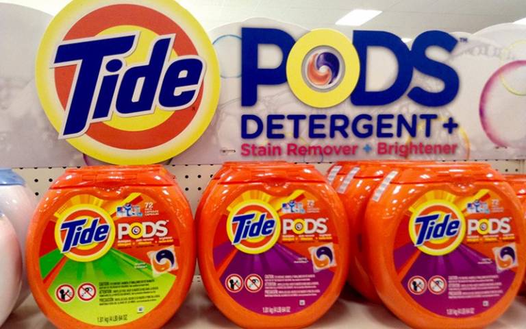 Tide Pods (Mike Mozart, CC BY 2.0)