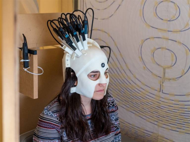 brain scanner helmet