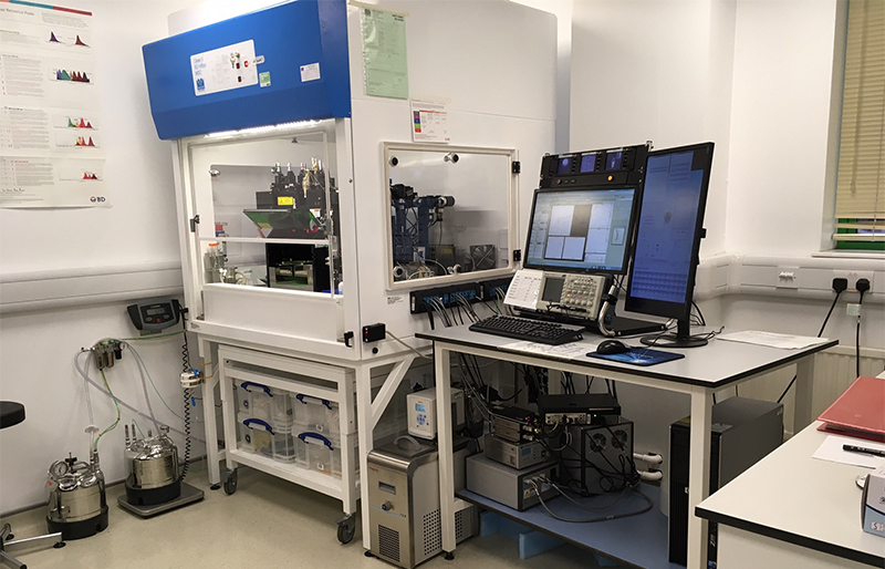 BD influx cell sorter equipment at the IoO