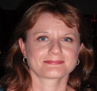 Dr Suzanne Hagan