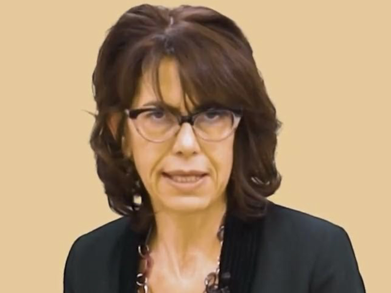Professor Daniela Piana