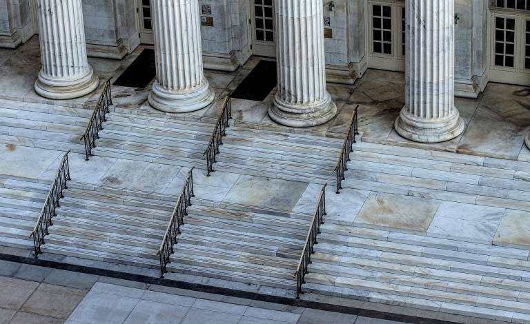 Image of the steps leading up to a courthouse
