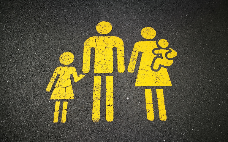 Image of yellow family sign