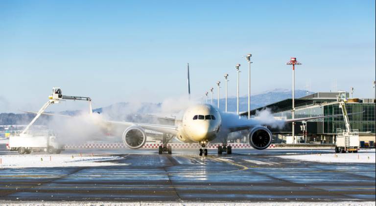 UCL and Aerotex come together to improve aircraft safety in icy conditions