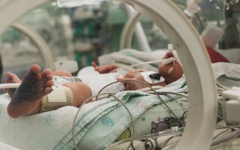 Image of a baby in an intesive care ward