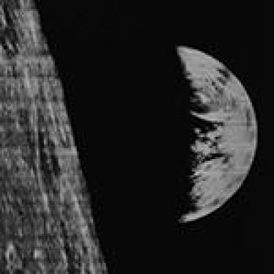 lunar-orbiter-thumb…