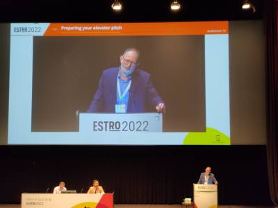 Prof Andy Nisbet presenting at ESTRO 2022