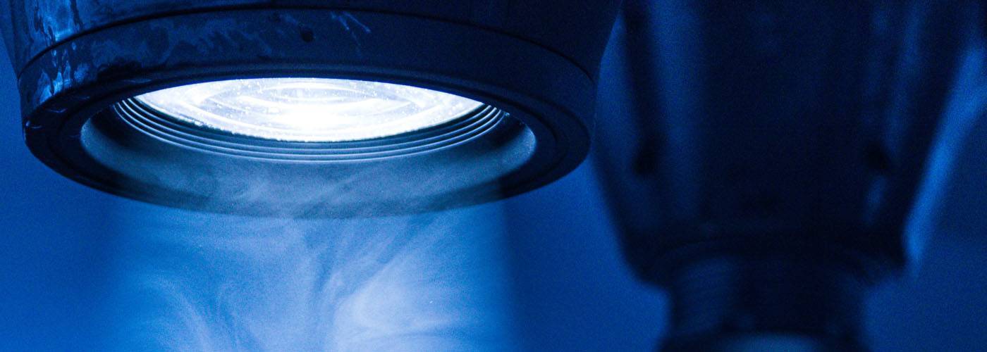 Microscope light in a blue haze