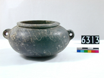 UC 6313 porphyry vase