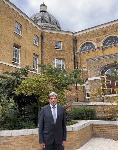 Picture of Dr Ali Naji at UCL campus