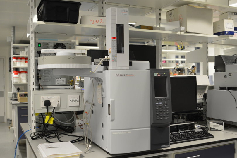 GC 2014 Gas Chromatograph (Shimadzu)